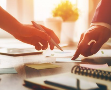 ���˽������ҵ�ķ�չ��Ŀǰ�����ٵ�ƿ��Ҳ��������